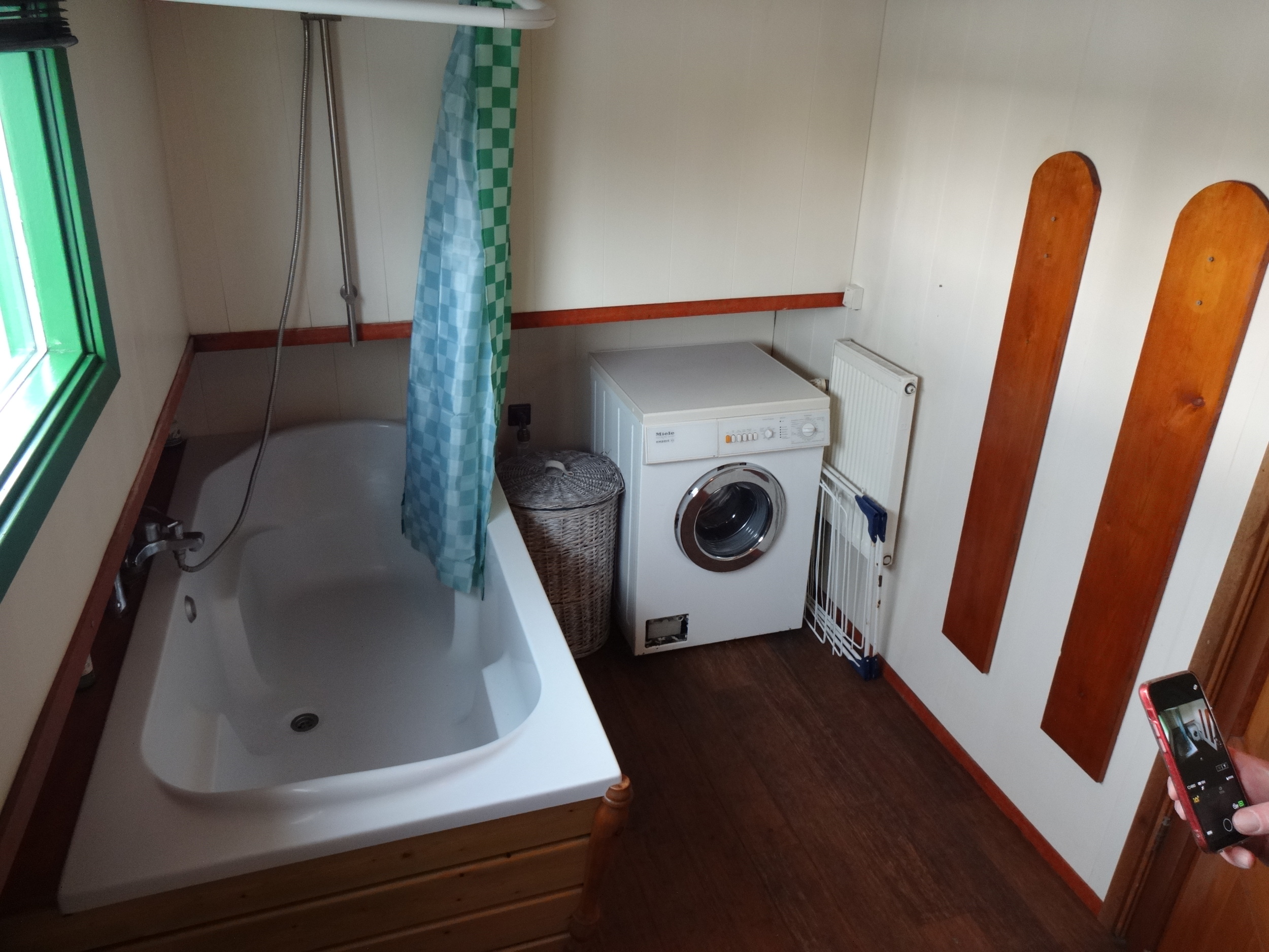 foto: 17 Woonschip Met Ligplaats Groninger Boltjalk 22.50