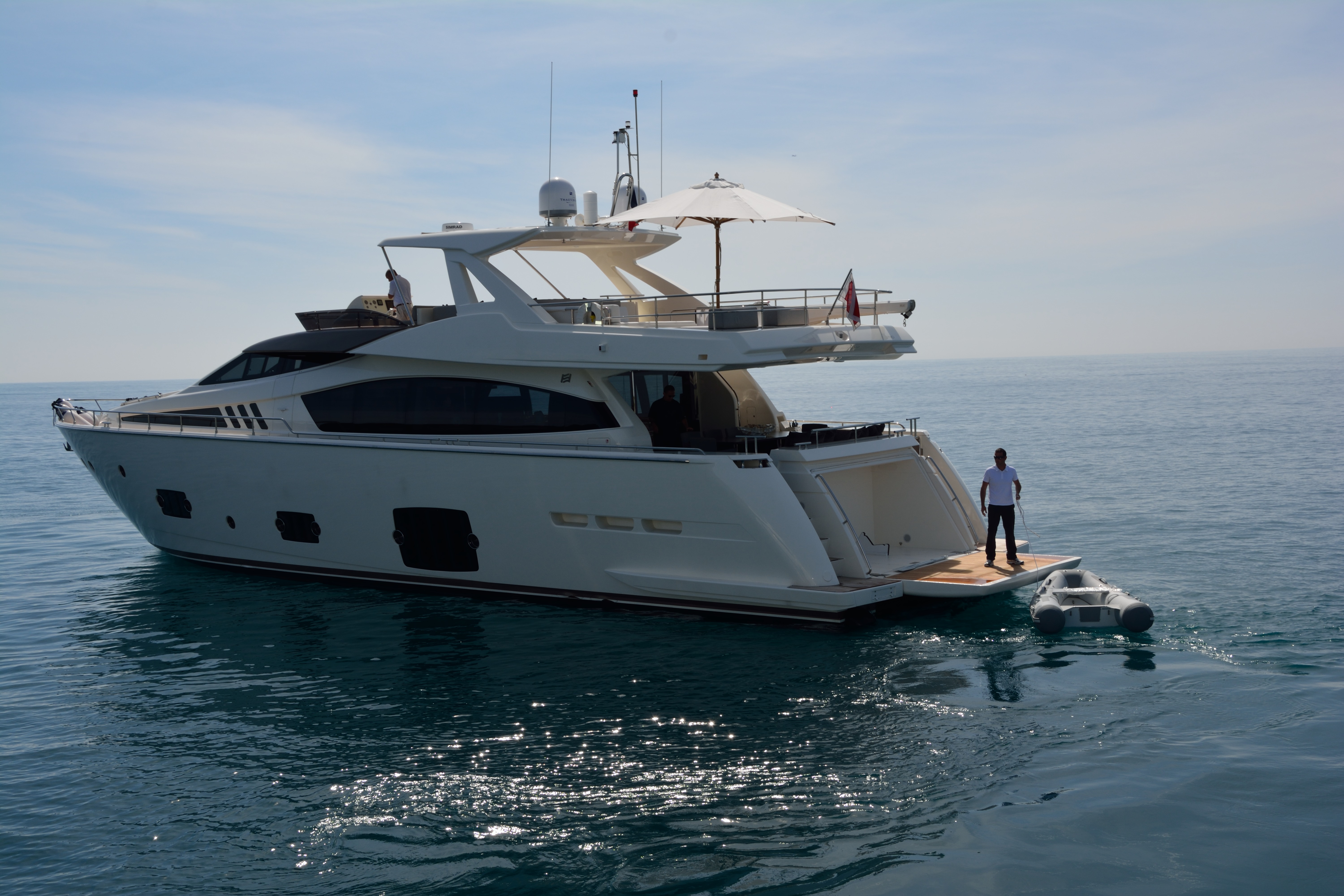 foto: 19 Ferretti 800 HT