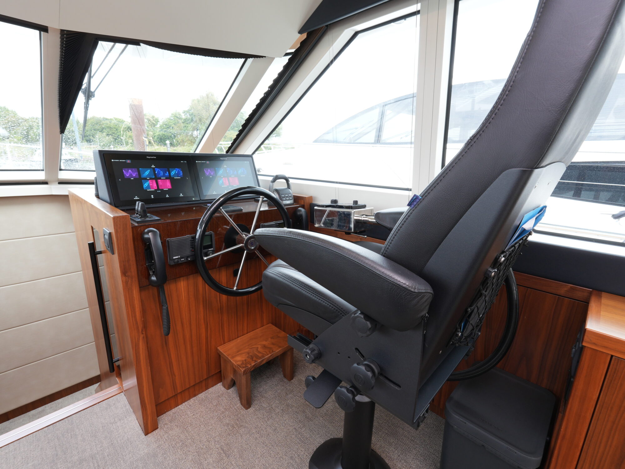 foto: 63 Van den Hoven Van den Hoven Executive 15.00 MK II