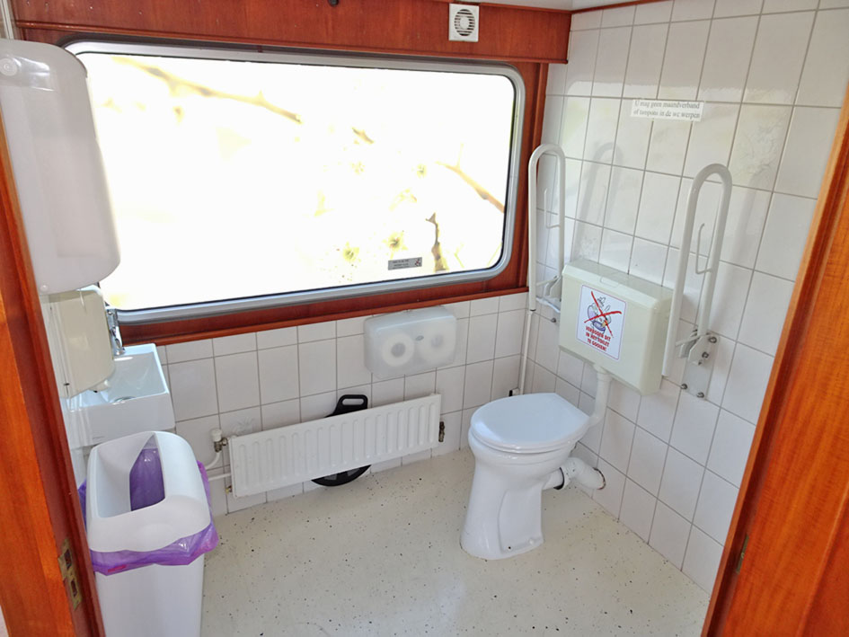 foto: 28 Dagpassagiersschip 250 pers