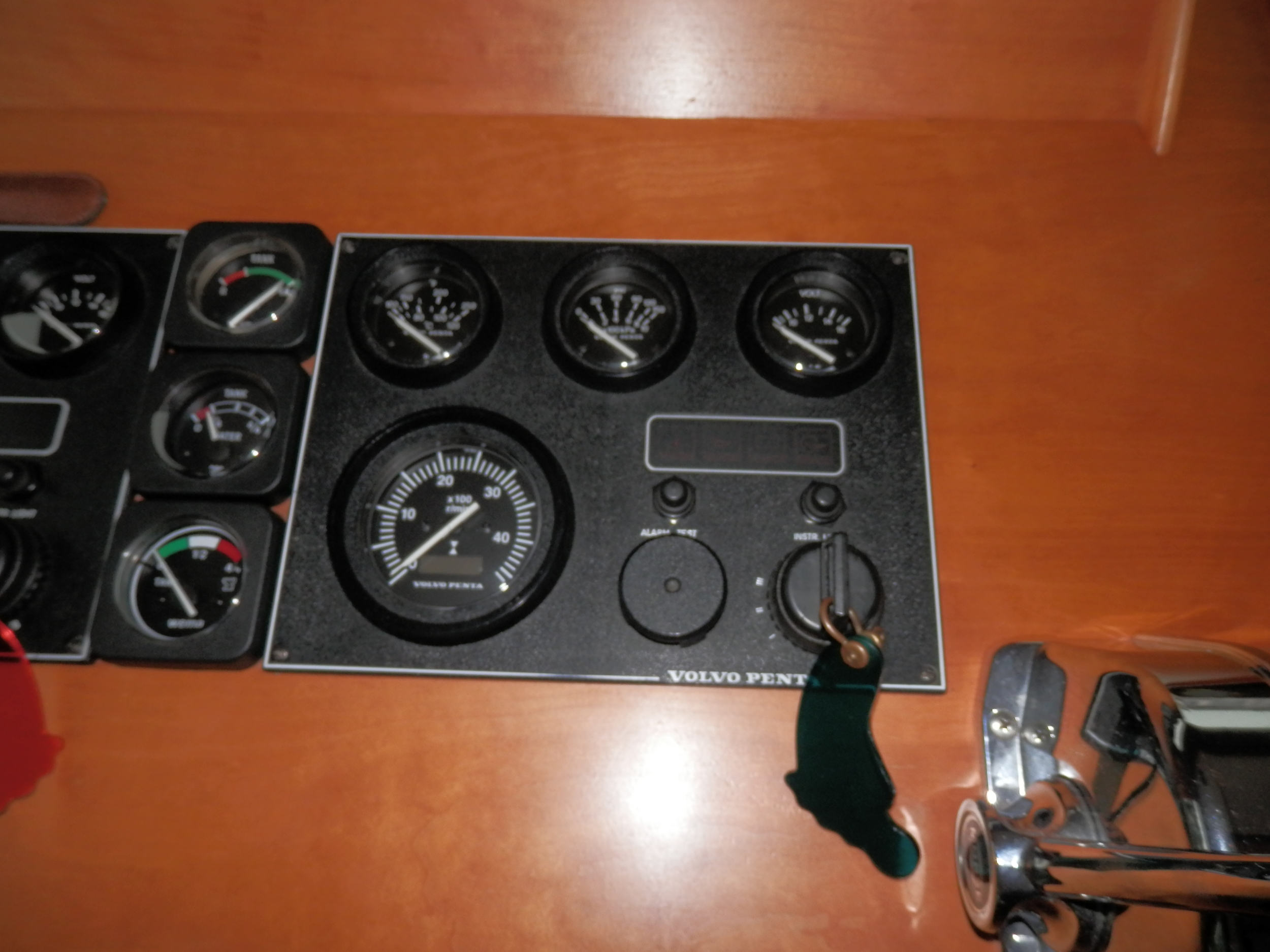 foto: 20 Linssen 380 Dutch Sturdy AC Twin