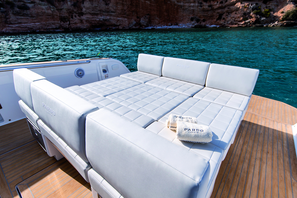 foto: 20 PARDO YACHTS 38  