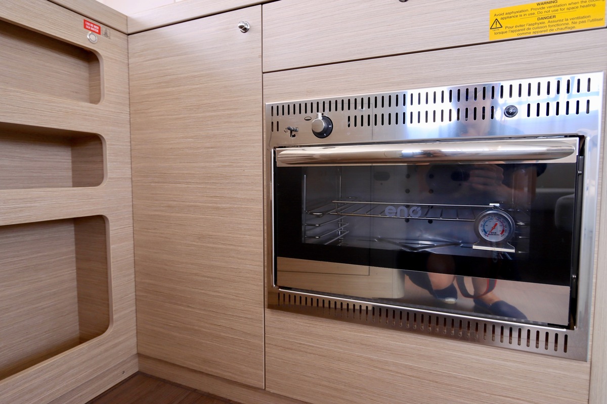foto: 52 Lagoon 42 Full specs