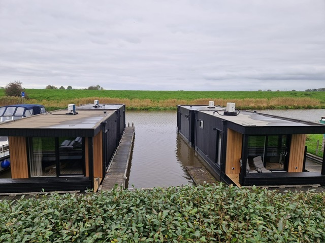 foto: 4 Ponton Drijvende Onderbouw Voor Houseboats