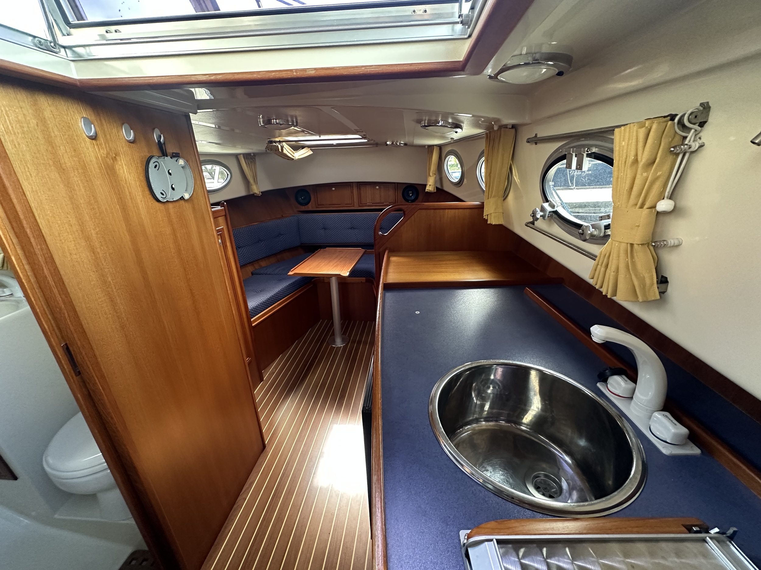 foto: 5 Maril 890 Classic Cabinsloep