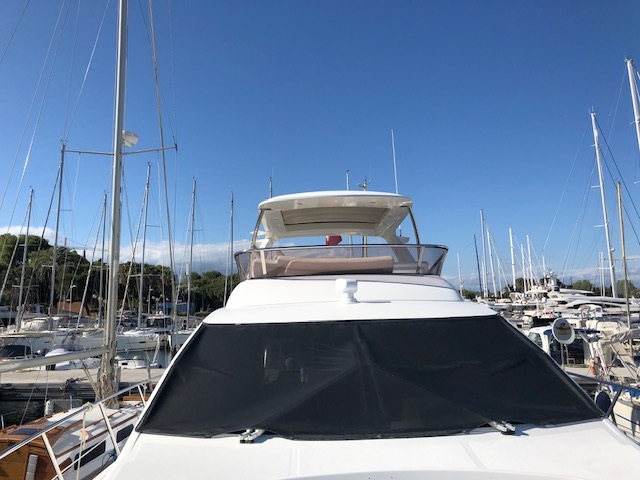 foto: 9 Azimut  54 Fly