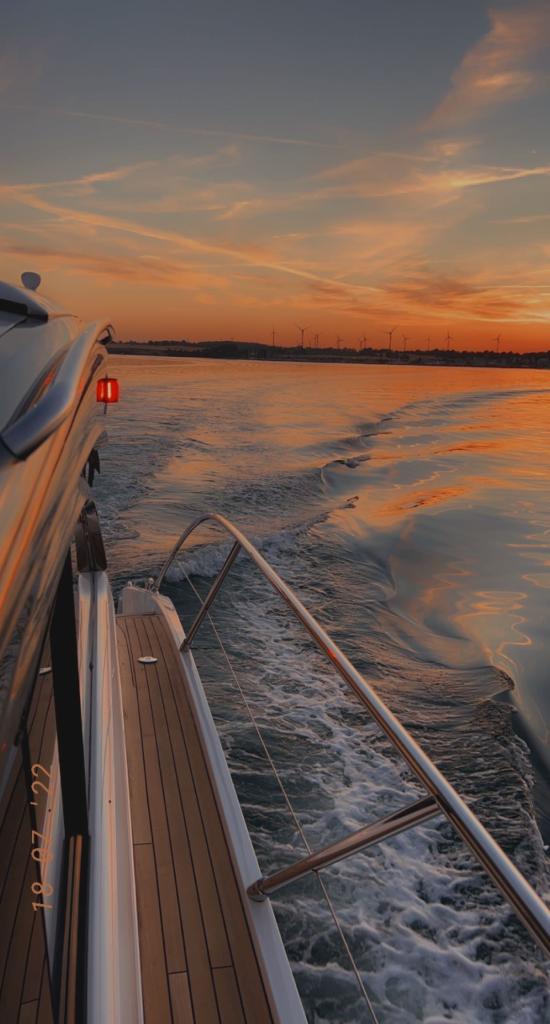 foto: 8 Princess V 48