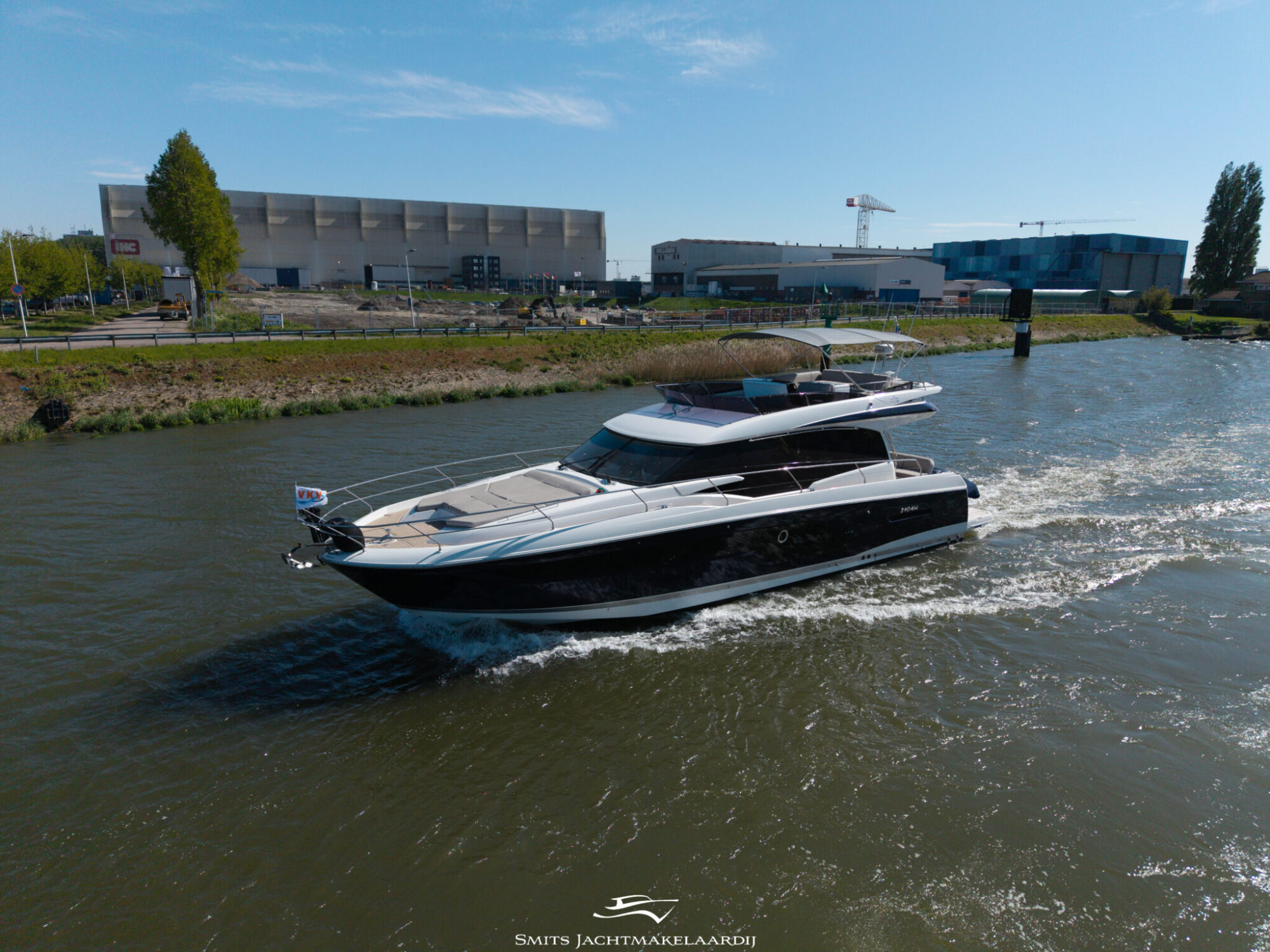 foto: 97 Prestige Prestige 590 Flybridge