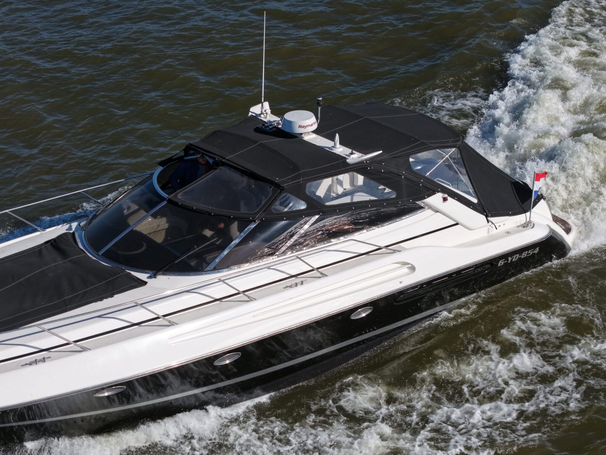 foto: 41 Sunseeker Sunseeker Camarque 47 Cabrio
