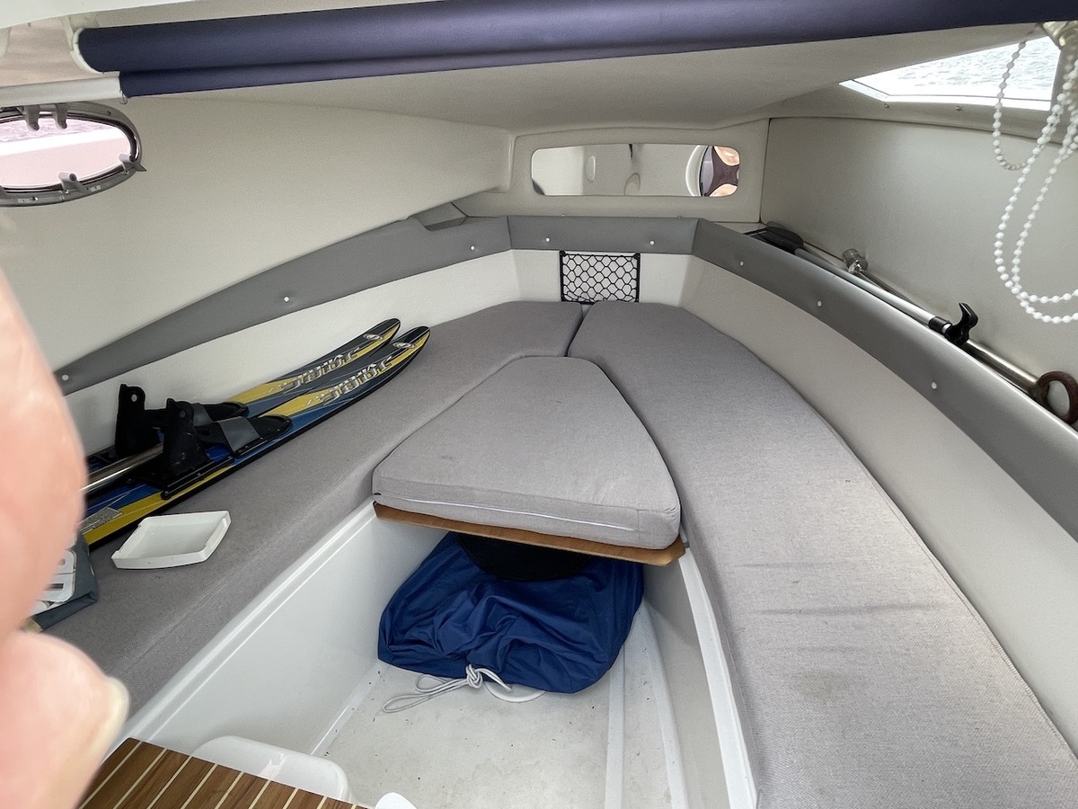 foto: 8 Quicksilver 635