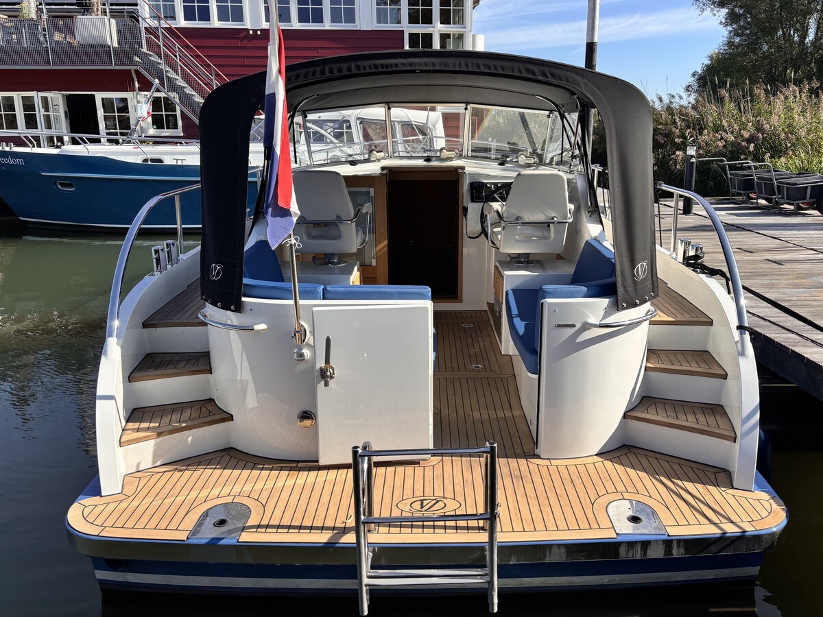 foto: 8 Vedette 9.30 Cabin Comfort Line