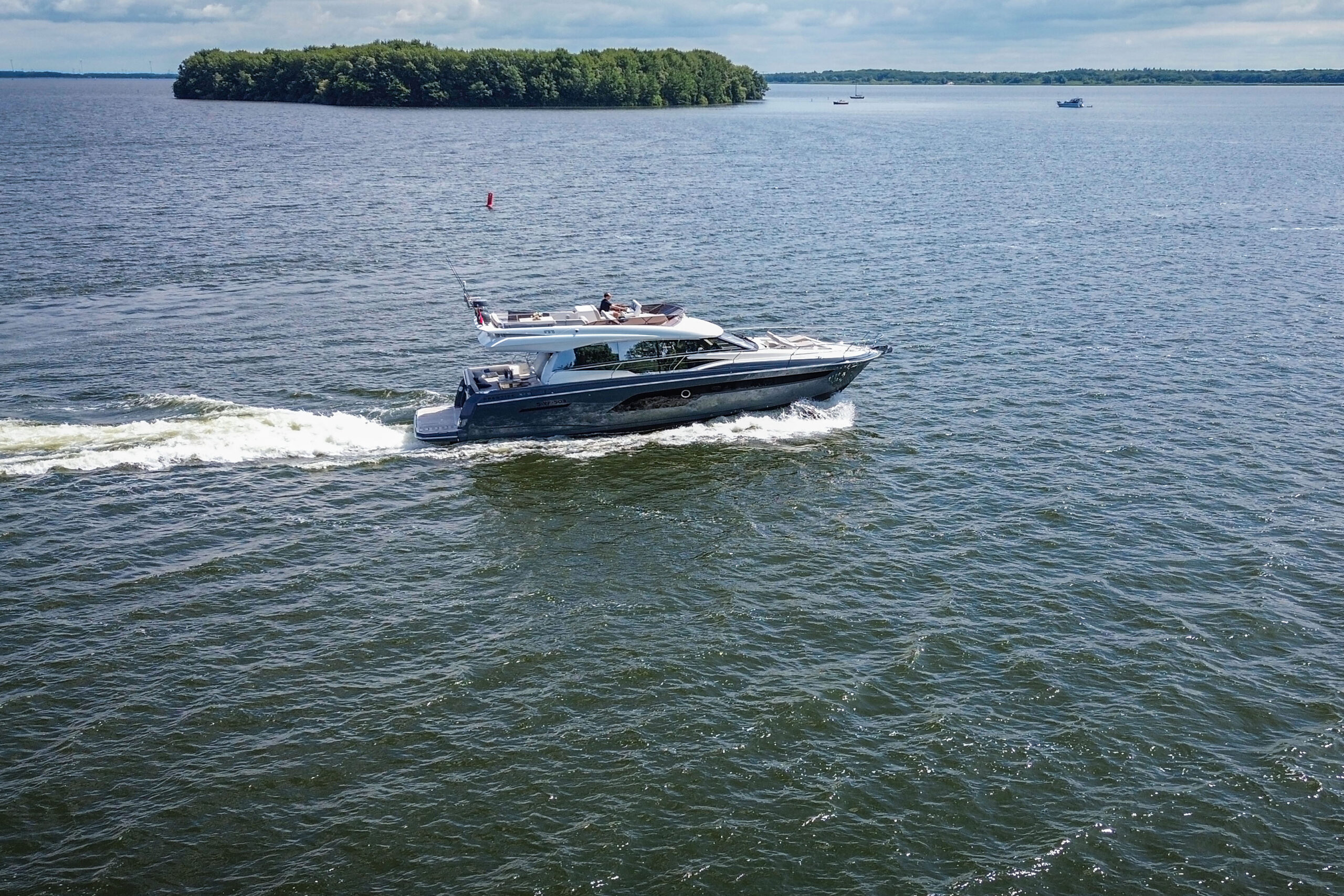 foto: 8 Prestige 520 #187