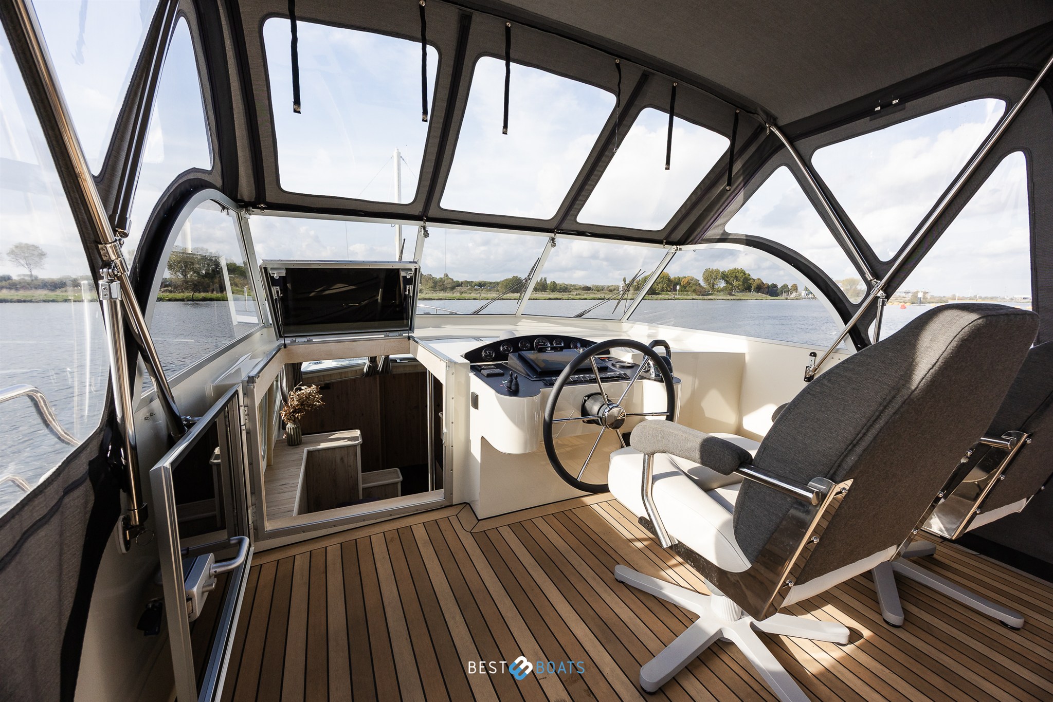 foto: 16 Abim Classic 134 Superior