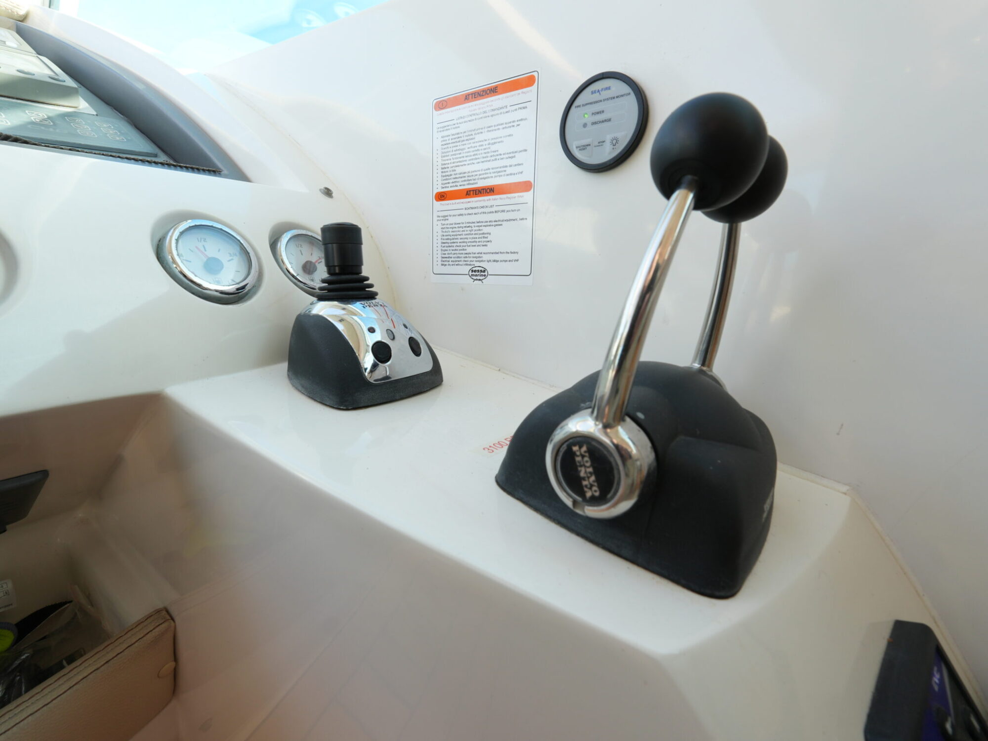 foto: 57 Sessa Sessa C46 HT IPS