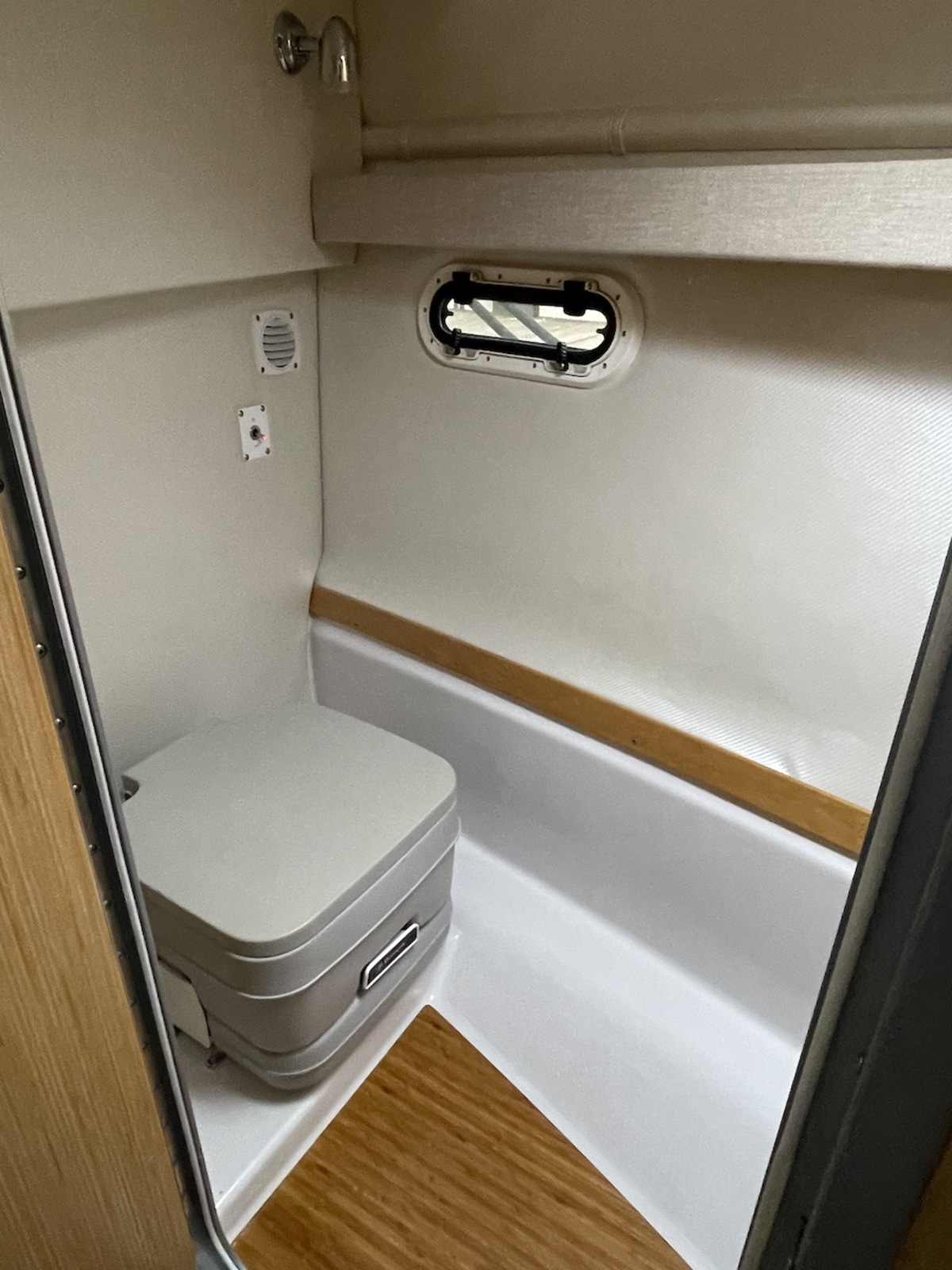 foto: 6 Four Winns 265 S