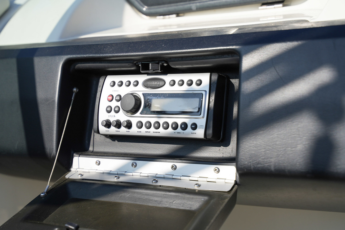 foto: 11 Sea Ray 250 SLX