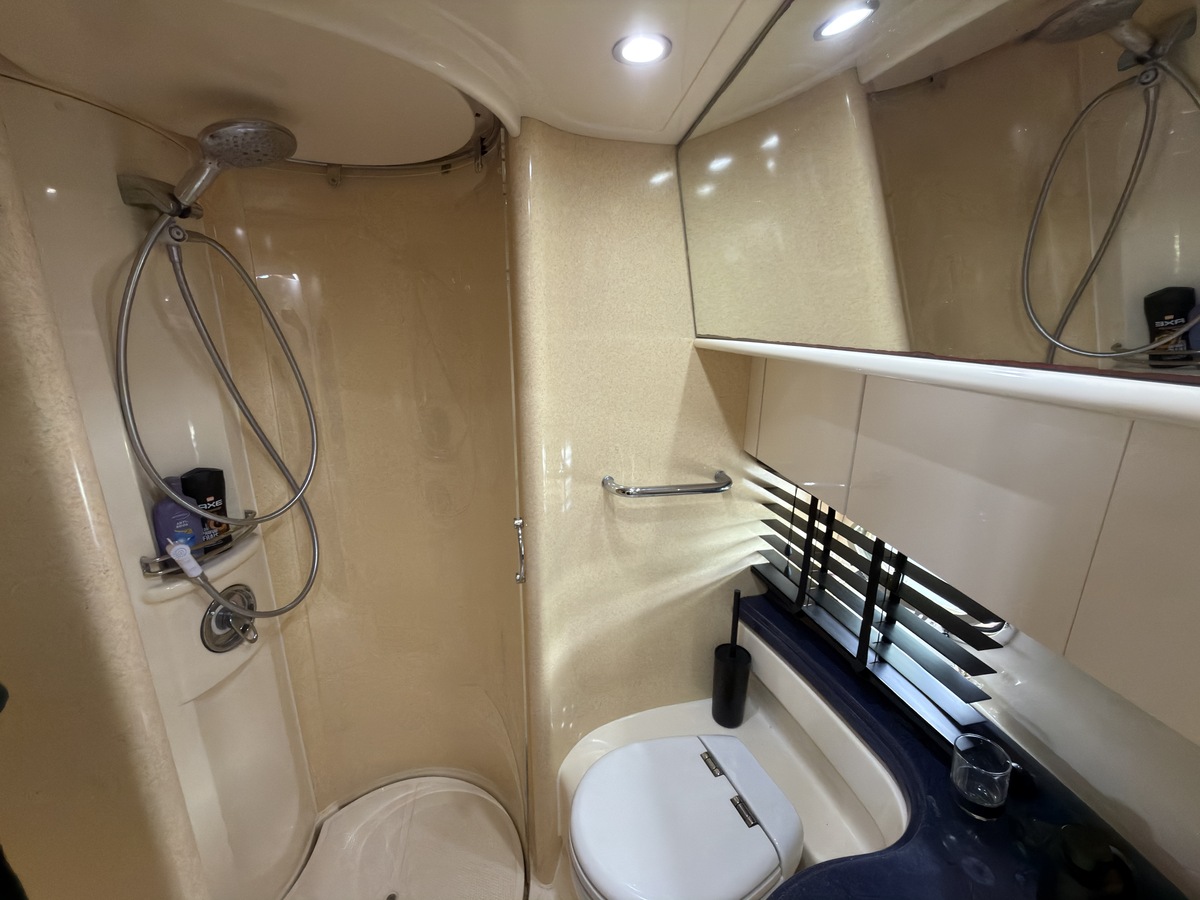 foto: 19 Azimut 46 Fly