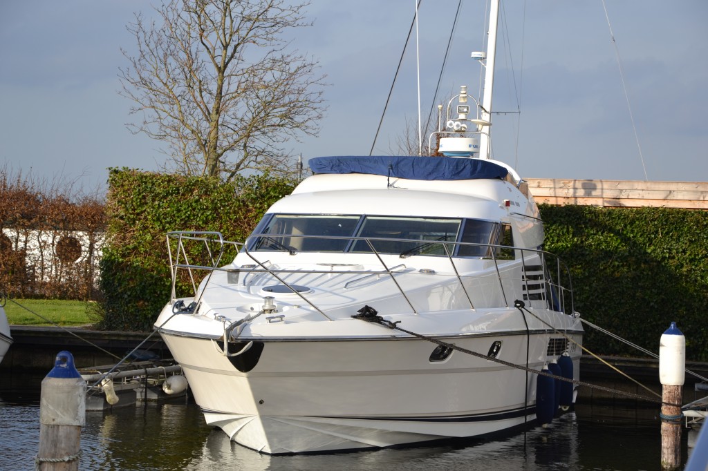 foto: 7 Fairline Squadron 43