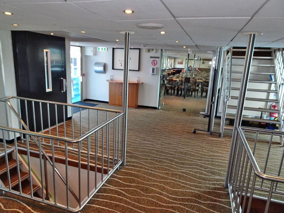 foto: 35 Hotel Passagiersschip 120 passagiers