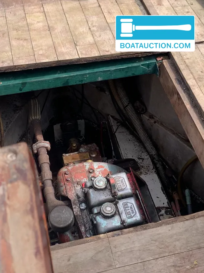 foto: 12 Narrowboat 1000