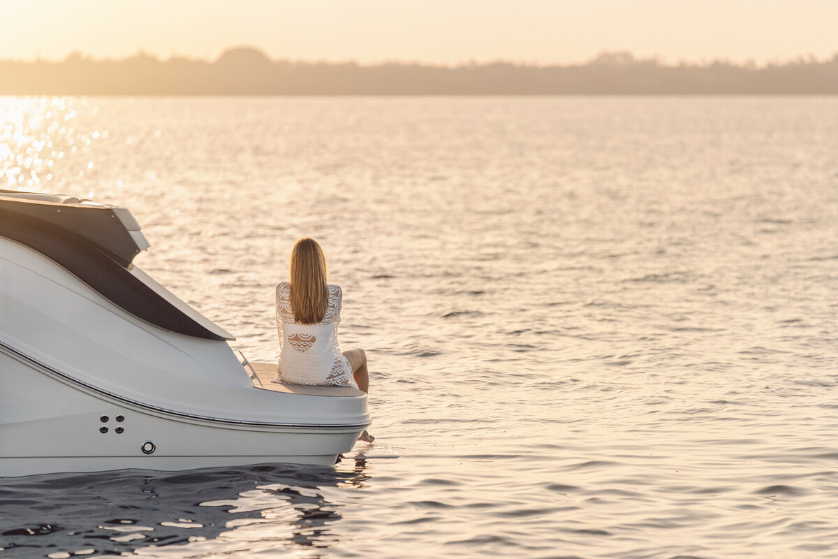 foto: 22 Sea Ray Sundancer 370