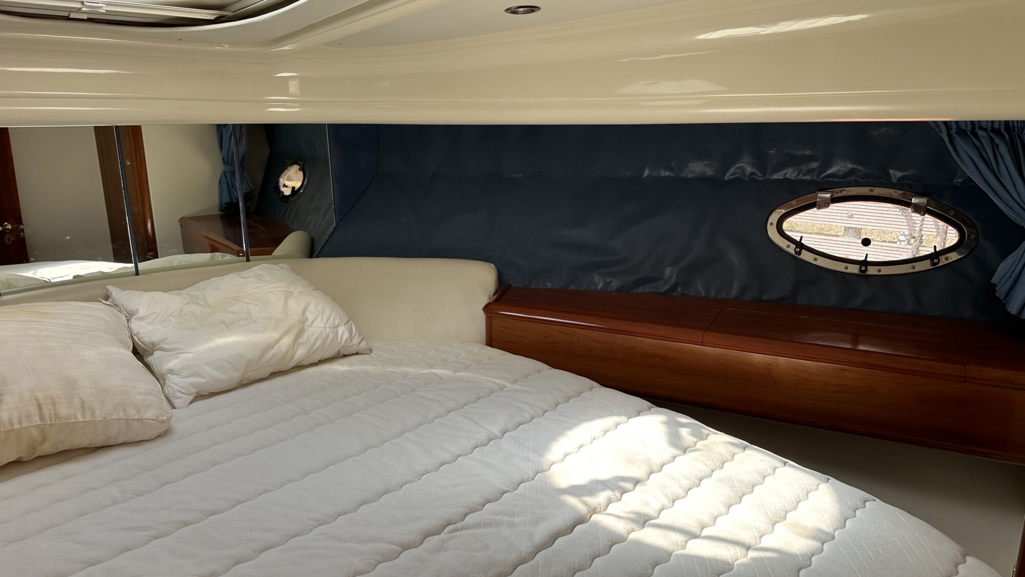 foto: 22 Fairline Fairline Phantom 40 Flybridge