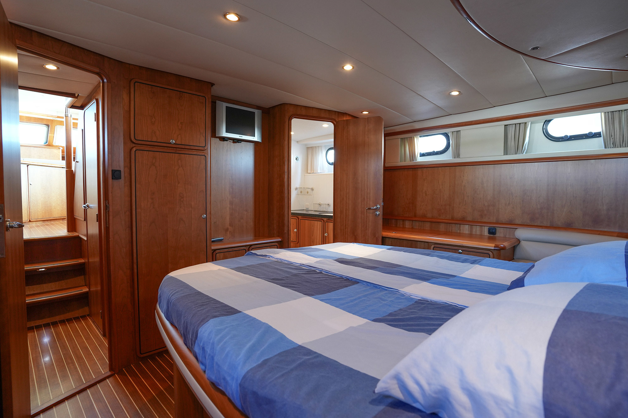 foto: 30 Linssen Grand Sturdy 500 Variotop Mark II