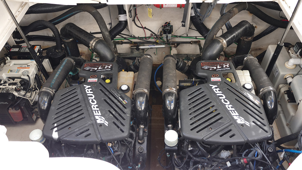 foto: 16 Sea Ray 340 Sundancer