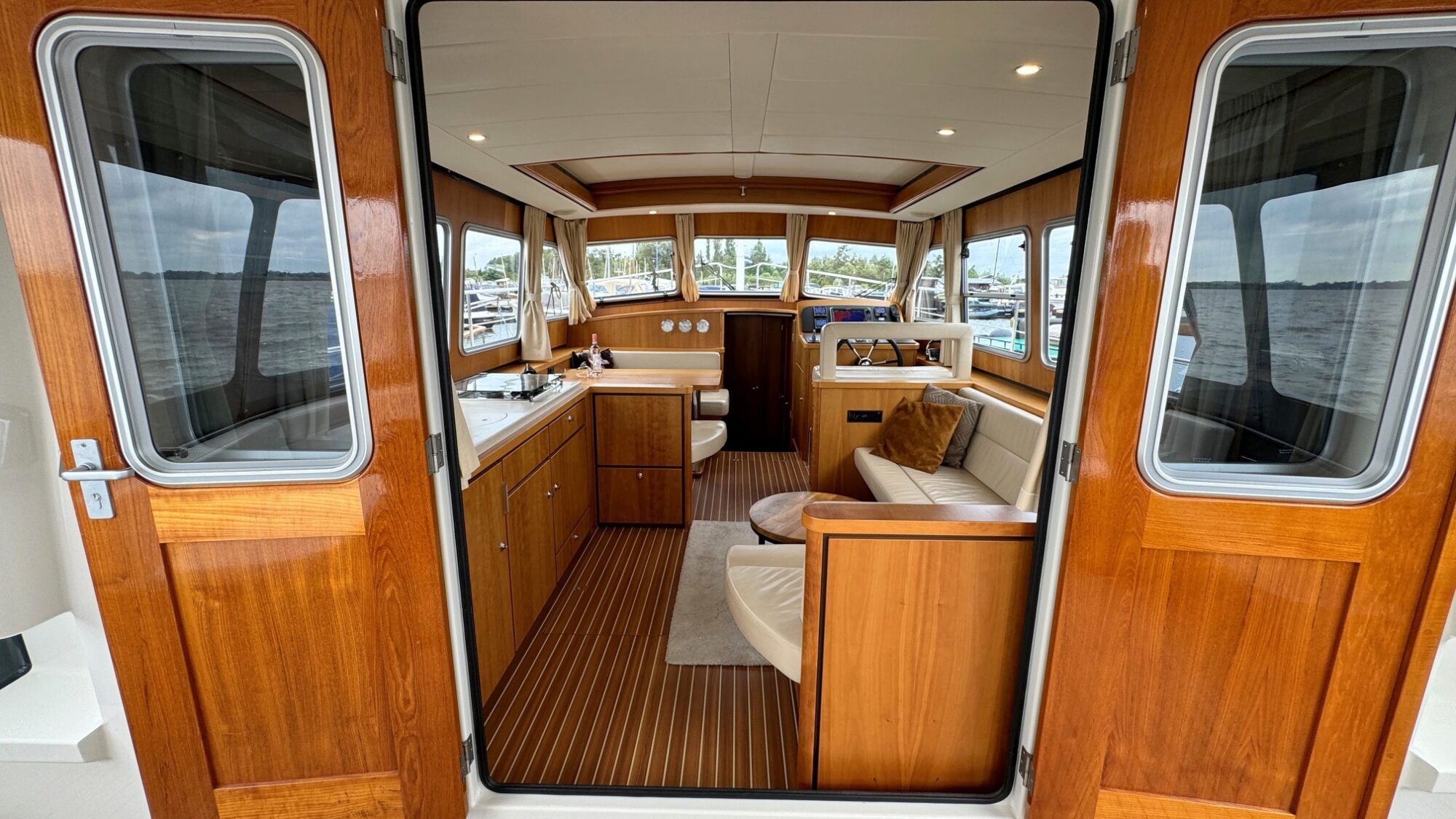 foto: 14 Linssen Linssen 40.9 Sedan Variodeck