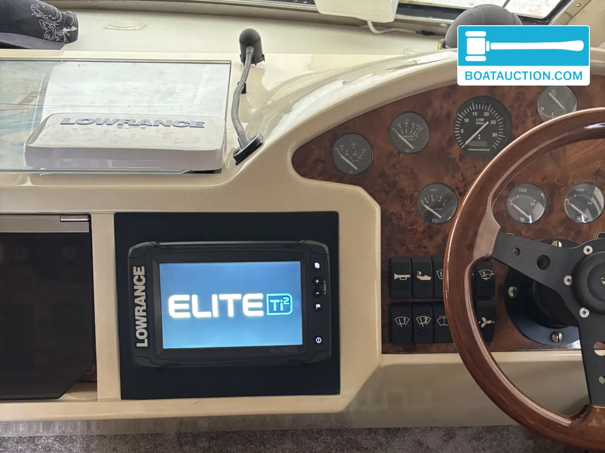 foto: 9 Princess 360 Flybridge