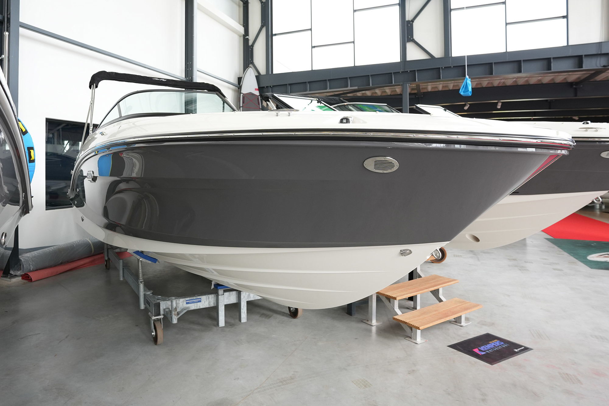 foto: 25 Sea Ray SPX 210 (nieuw Model 2024)