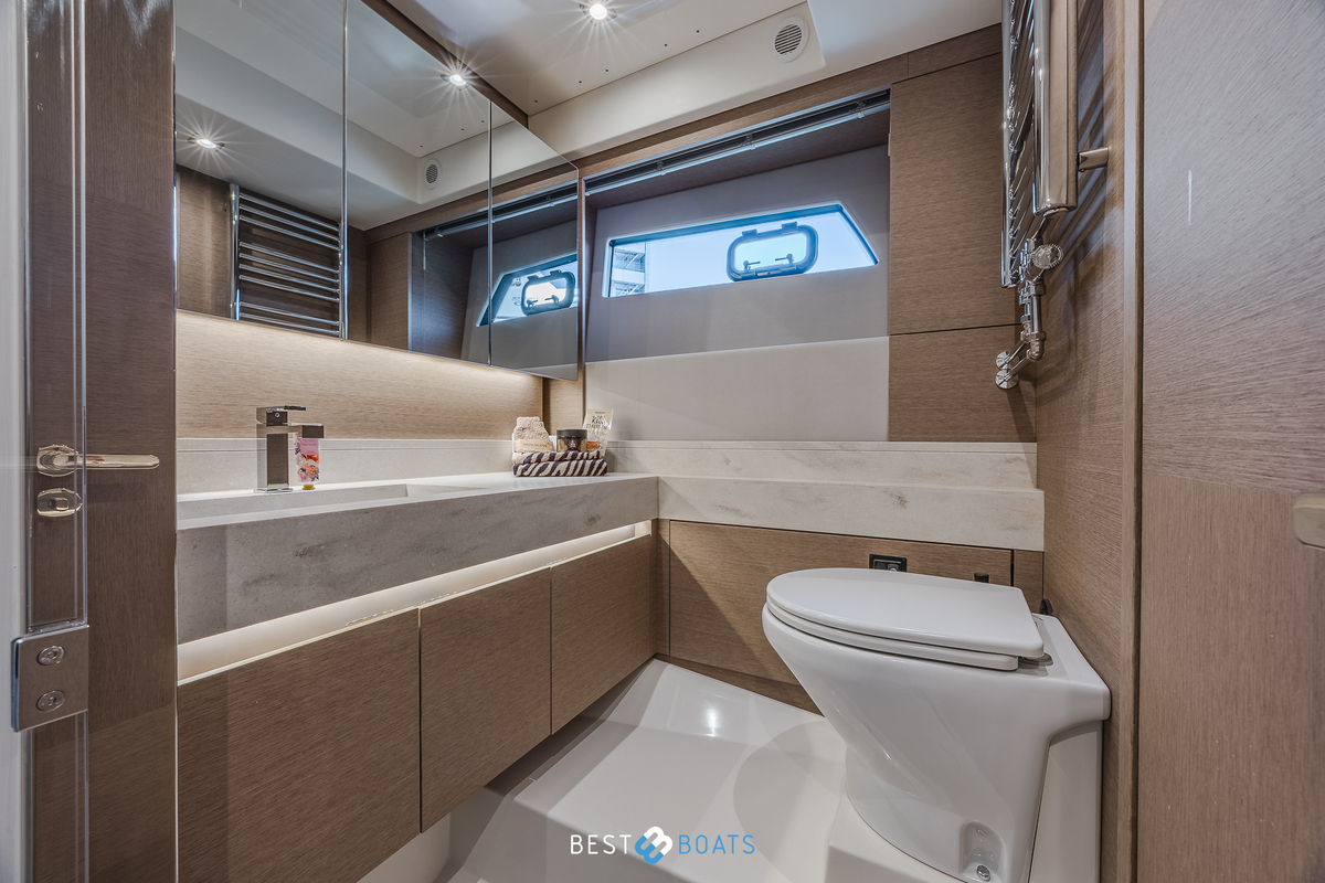 foto: 36 Prestige 520 FLY