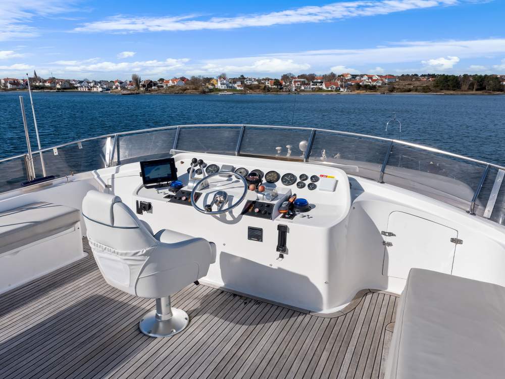 foto: 8 Monte Fino  64 ( varend woonschip )