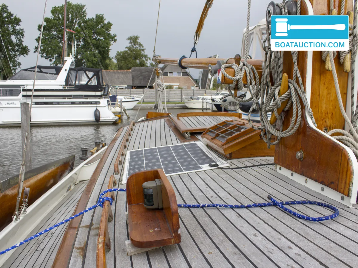 foto: 8 Zeeschouw Platbodem