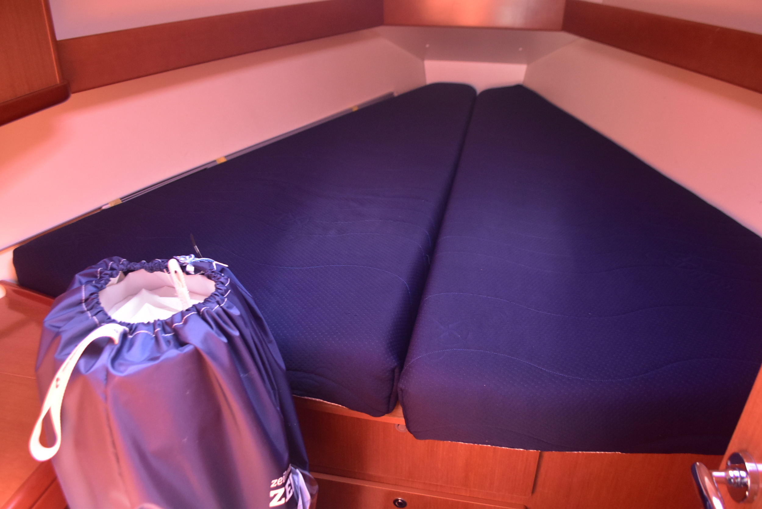 foto: 13 Beneteau Oceanis 37