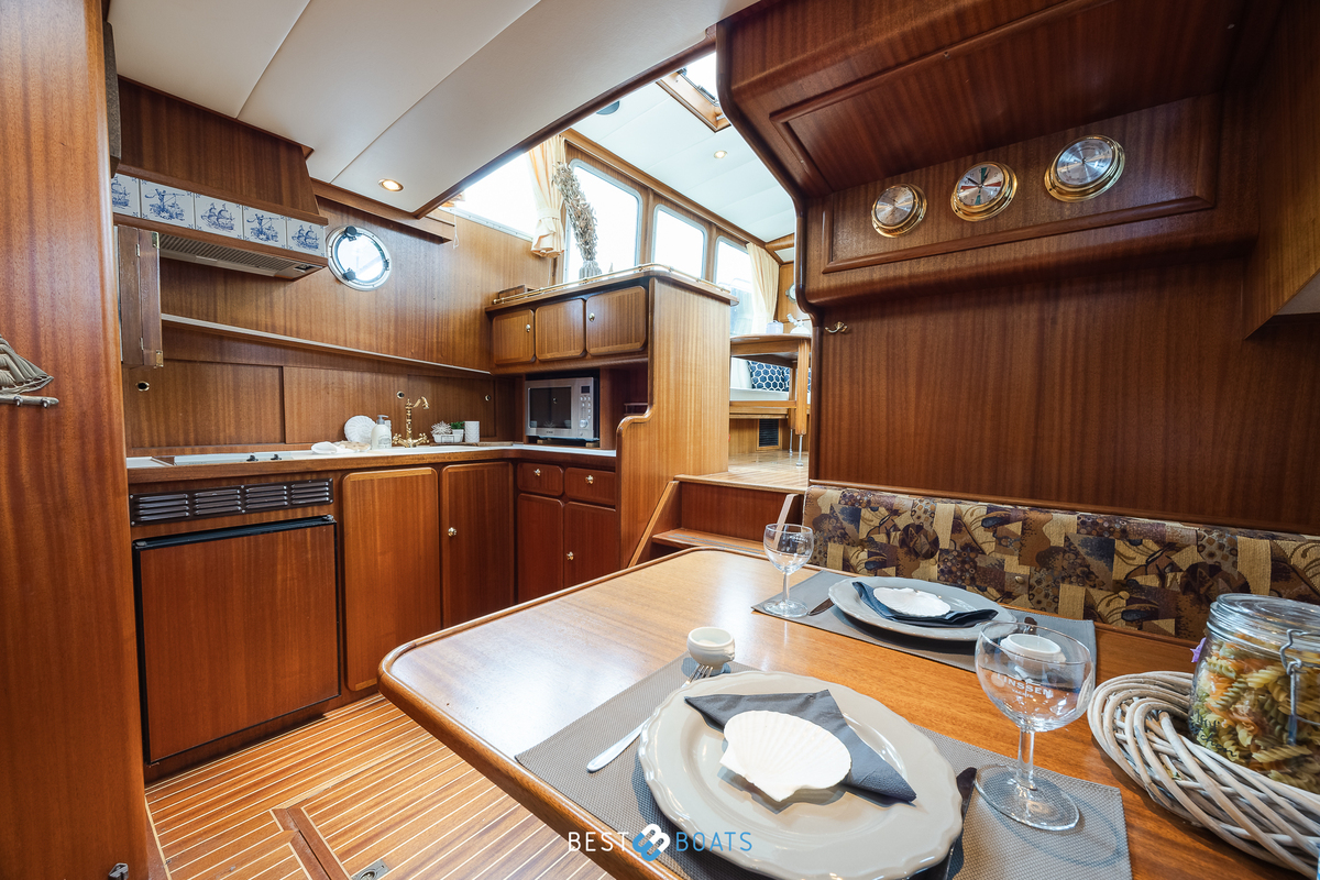 foto: 12 Linssen  Classic Sturdy 400 AC