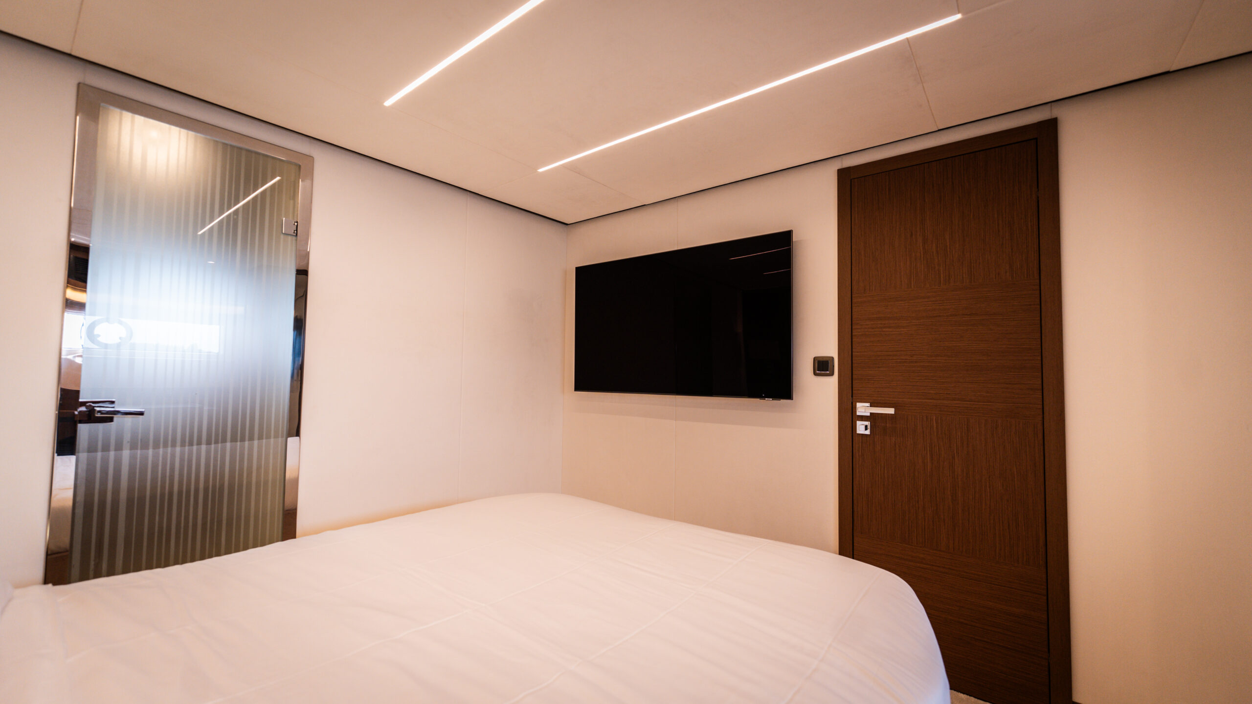 foto: 83 Prestige X70