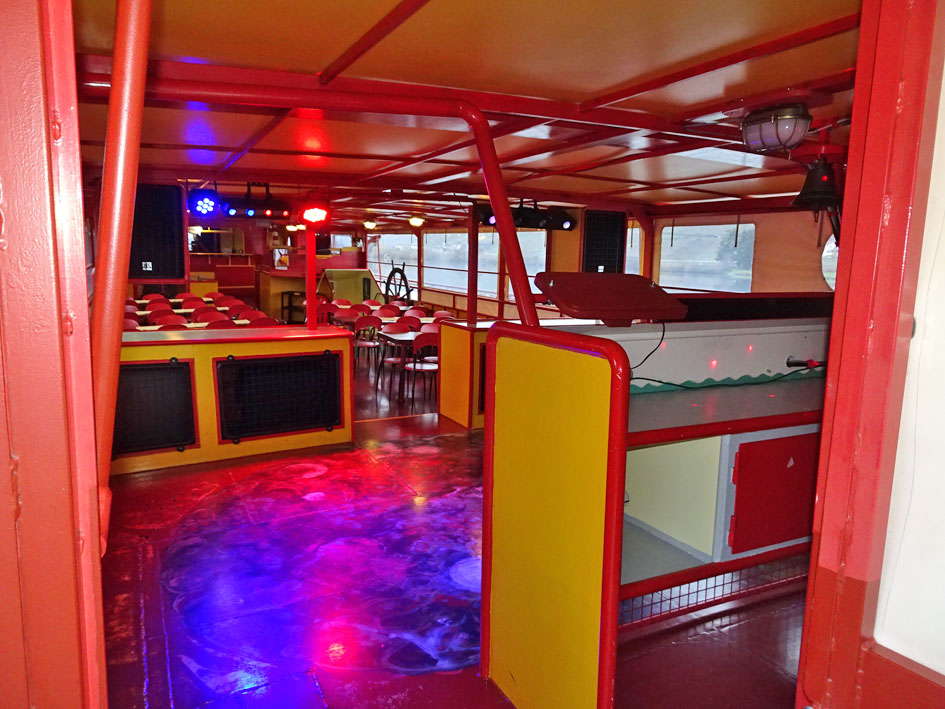 foto: 39 Dagpassagiersschip 200 pers