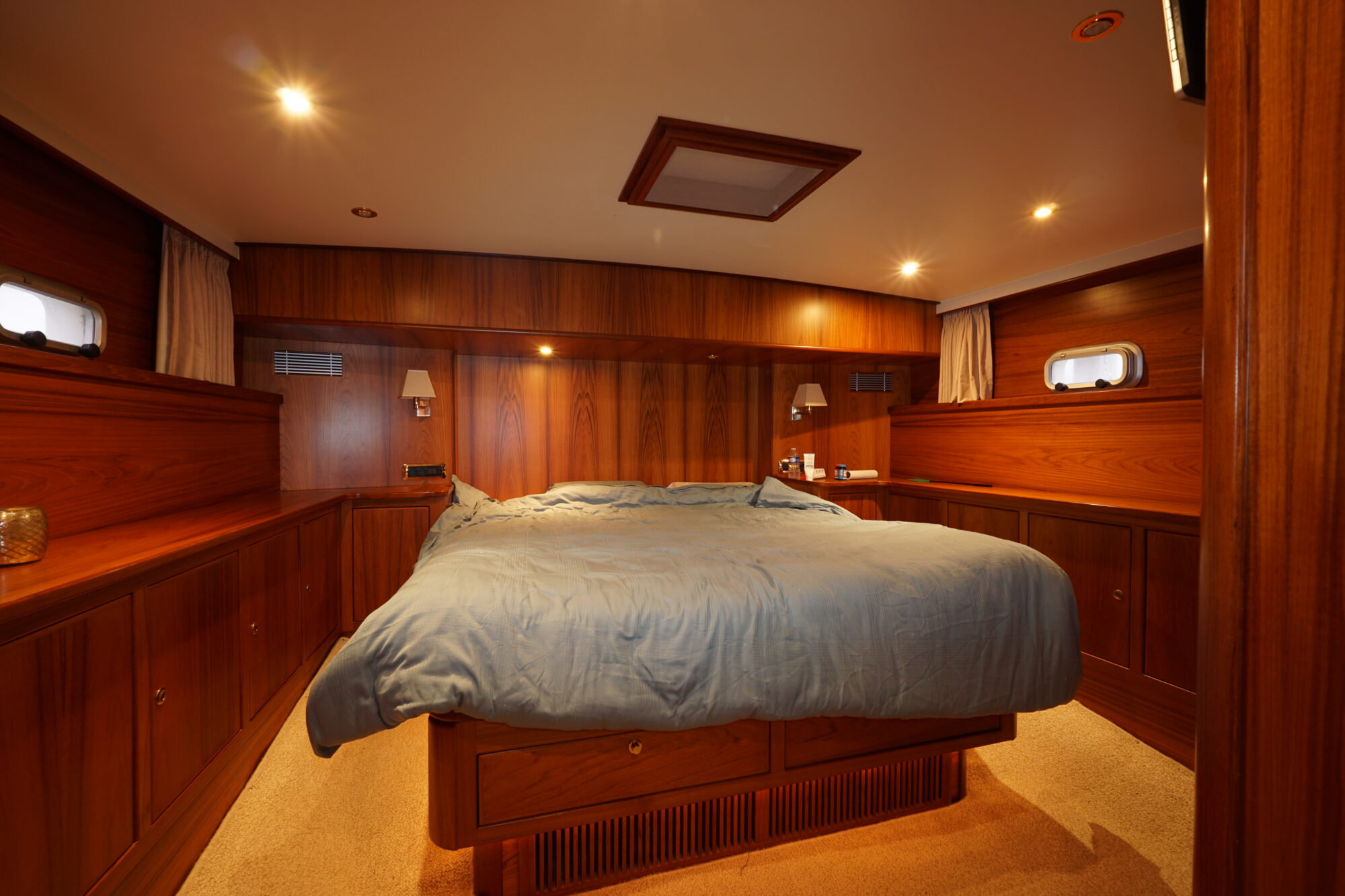 foto: 43 Super van Craft Super van Craft 14.80 Cabrio Stabilizers