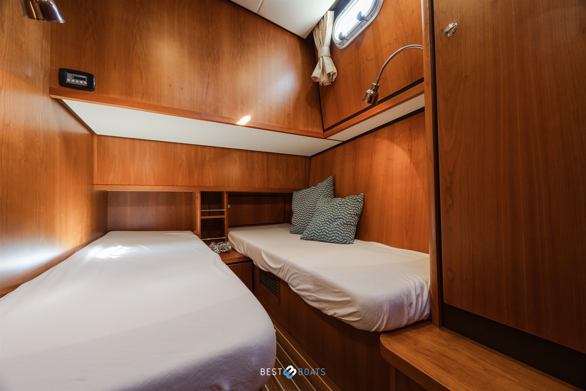 foto: 22 Linssen Grand Sturdy 43.9 AC