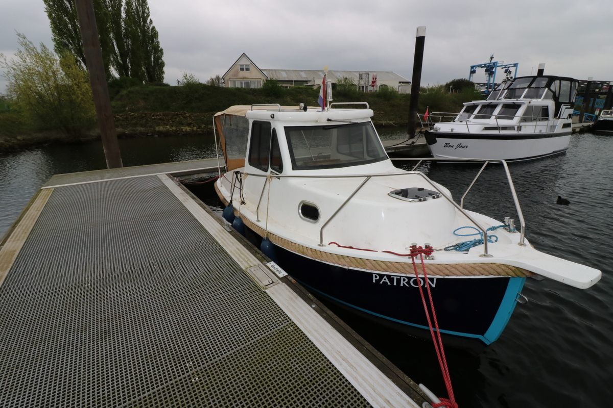 foto: 6 Rasker Sloop 700