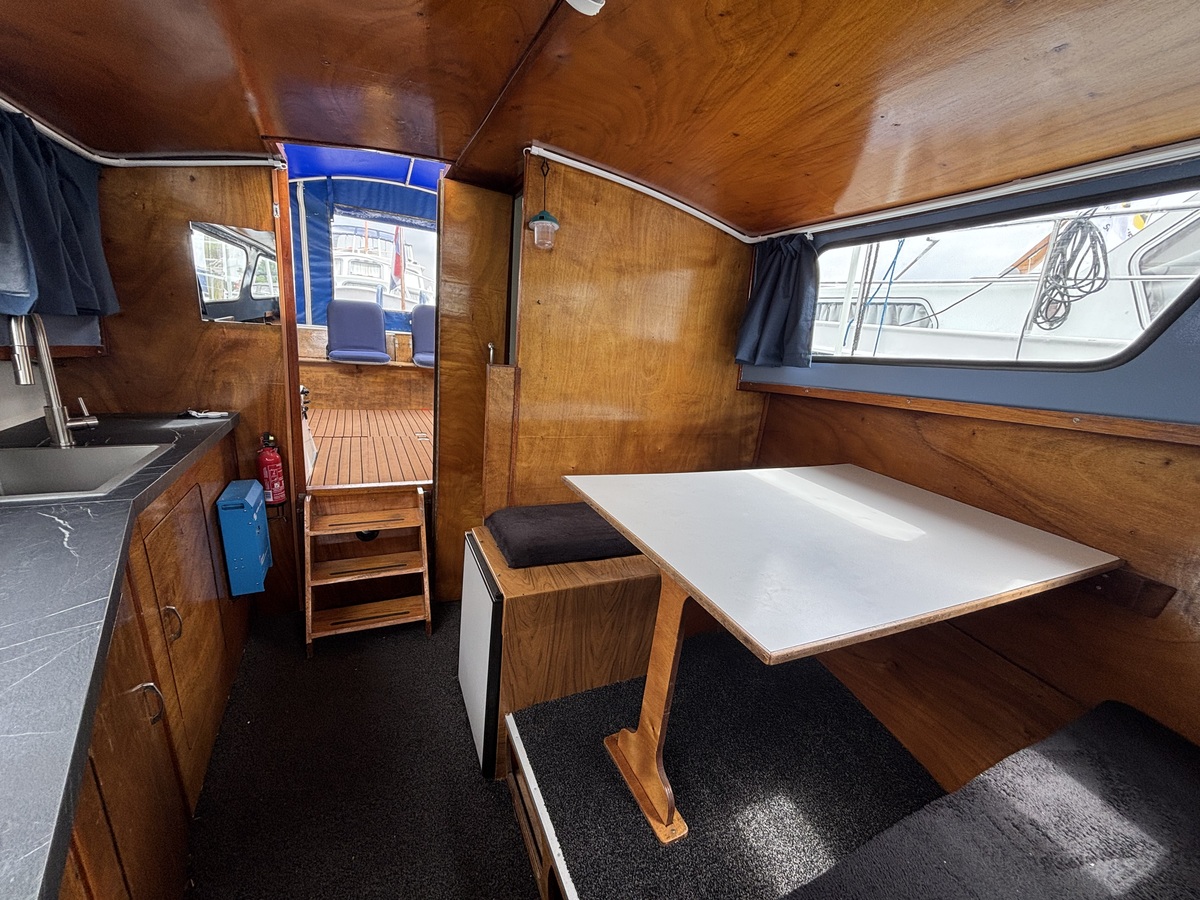 foto: 5 Ariadne kruiser 900 OK