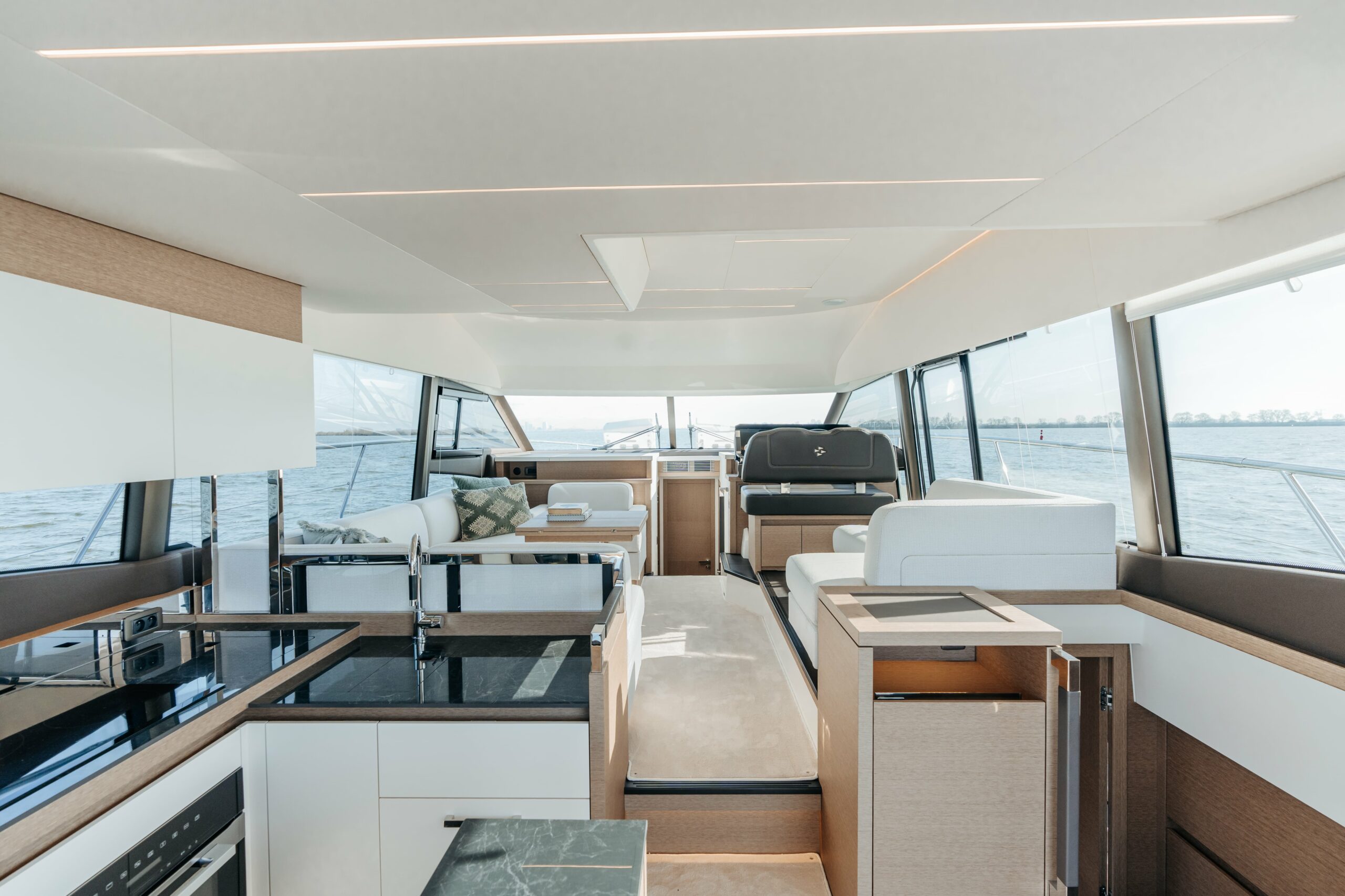 foto: 33 Prestige 520 Flybridge #307