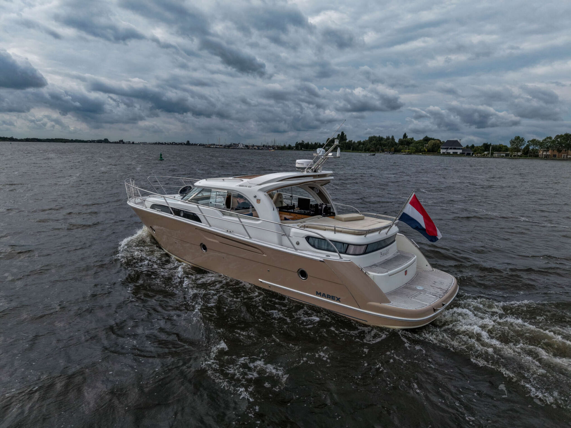 foto: 21 Marex Marex 370 ACC