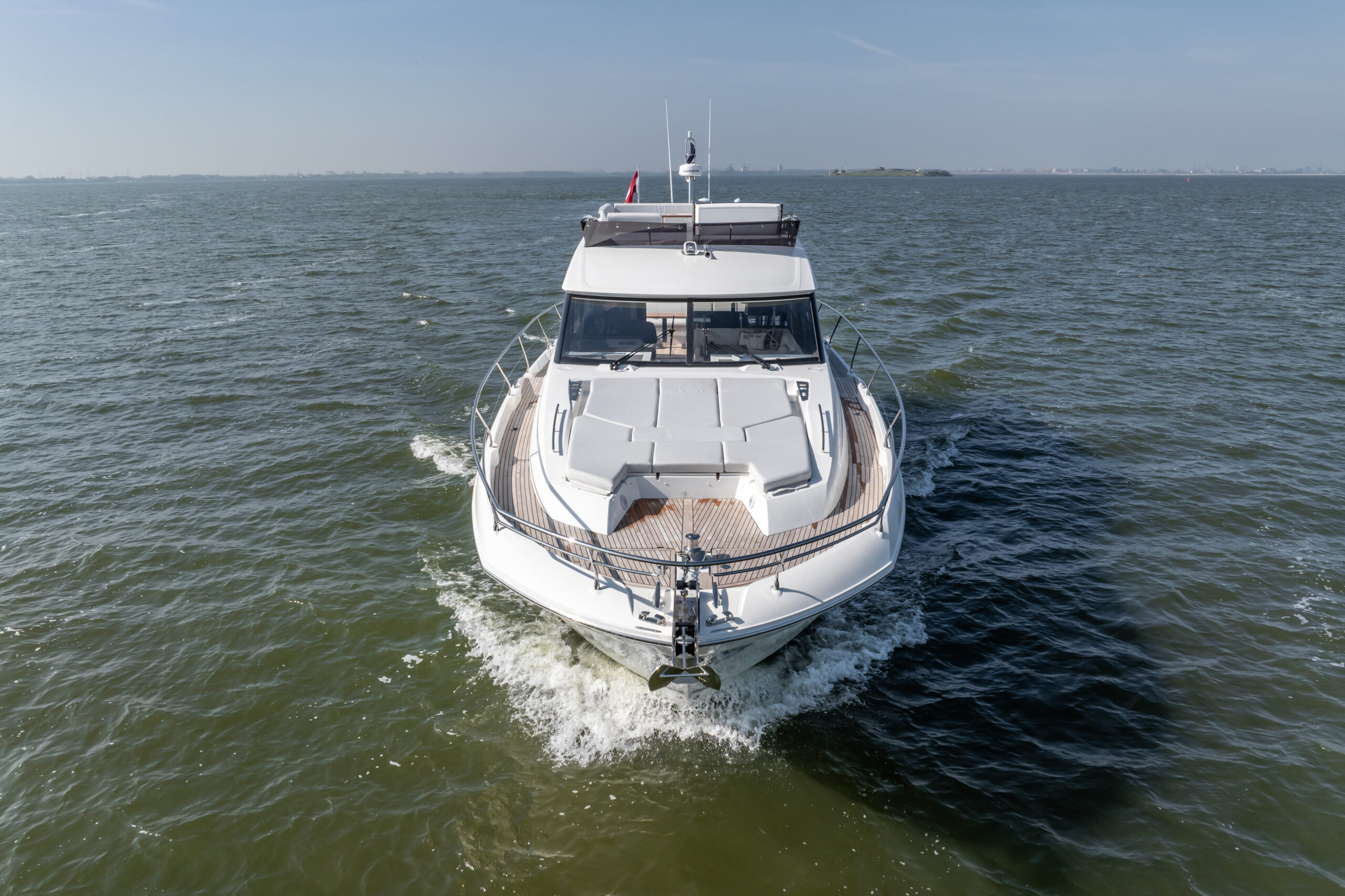 foto: 25 Prestige 590