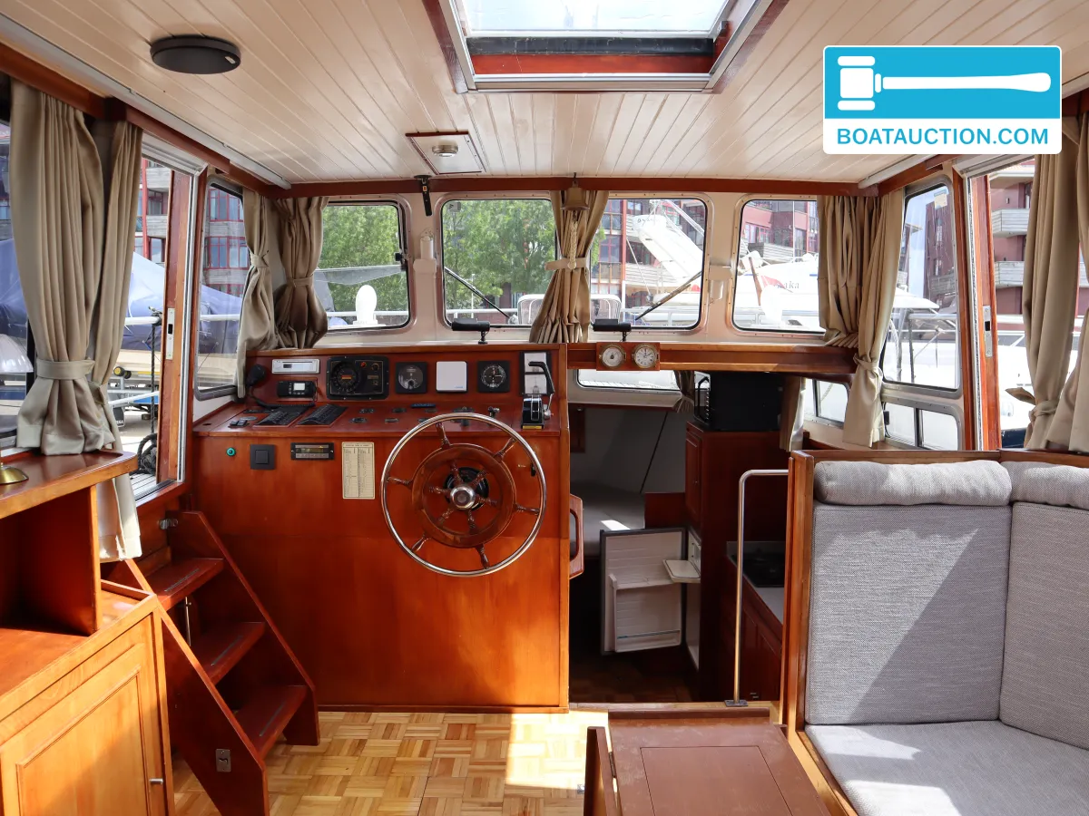 foto: 19 Visserstrawler 1050