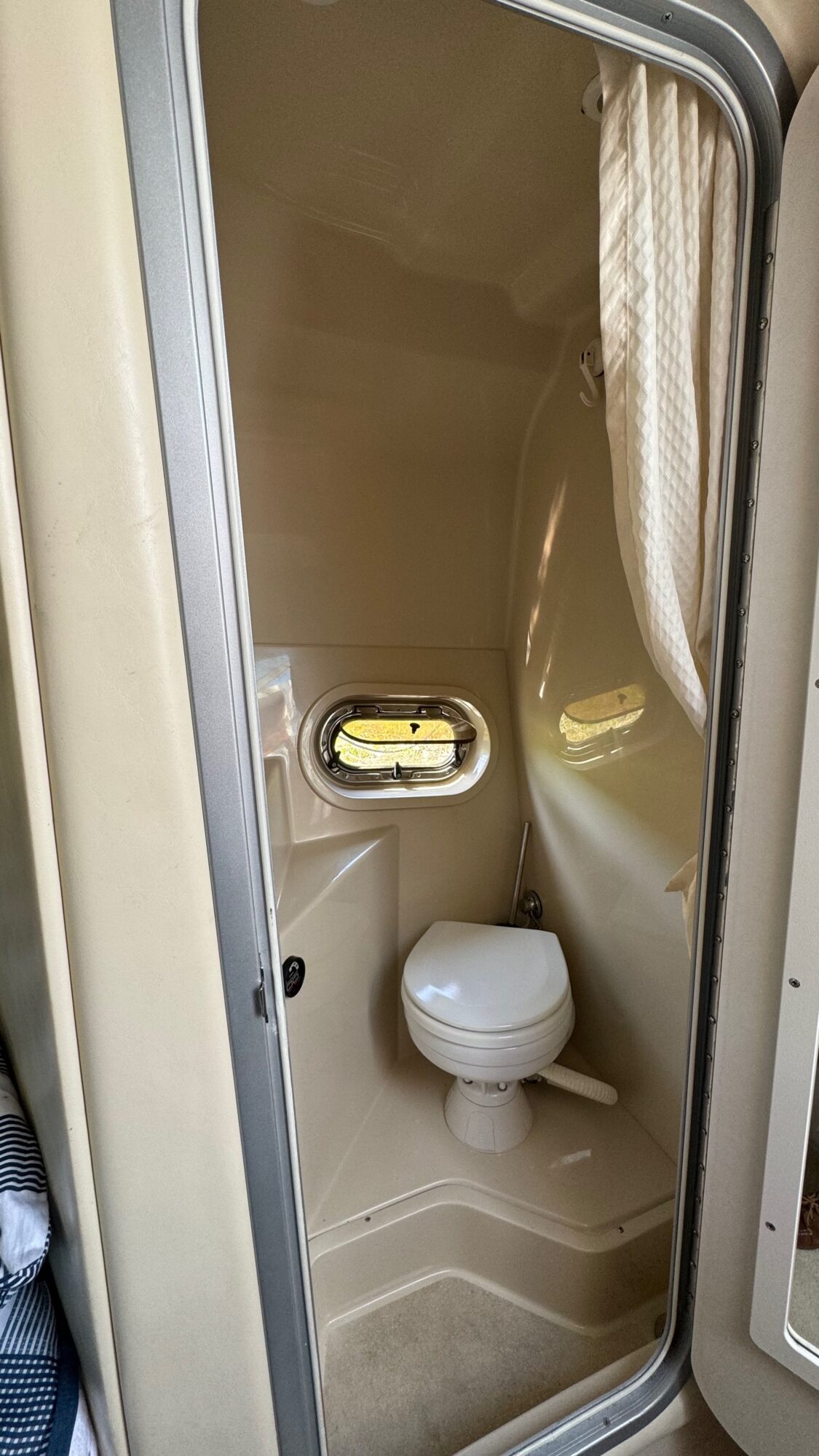 foto: 25 Four Winns Four Winns 248 Vista