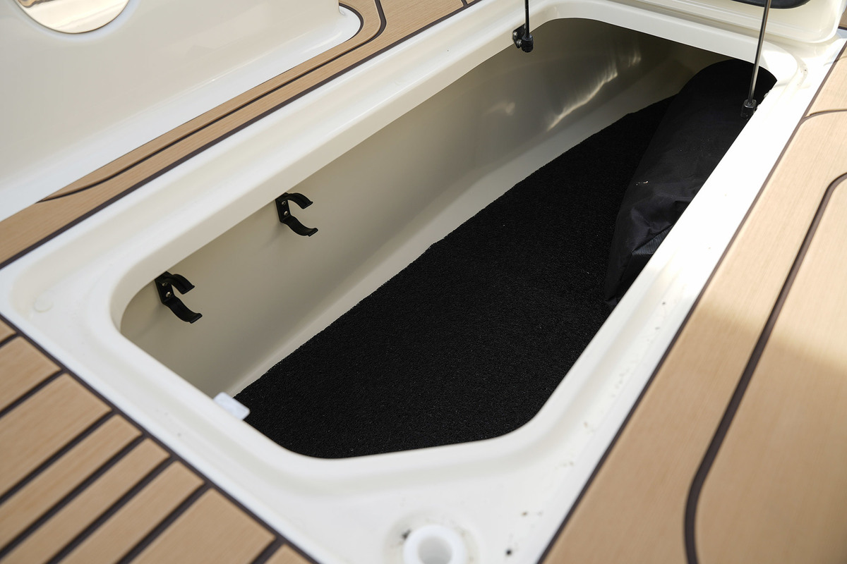 foto: 20 Sea Ray SPX 210