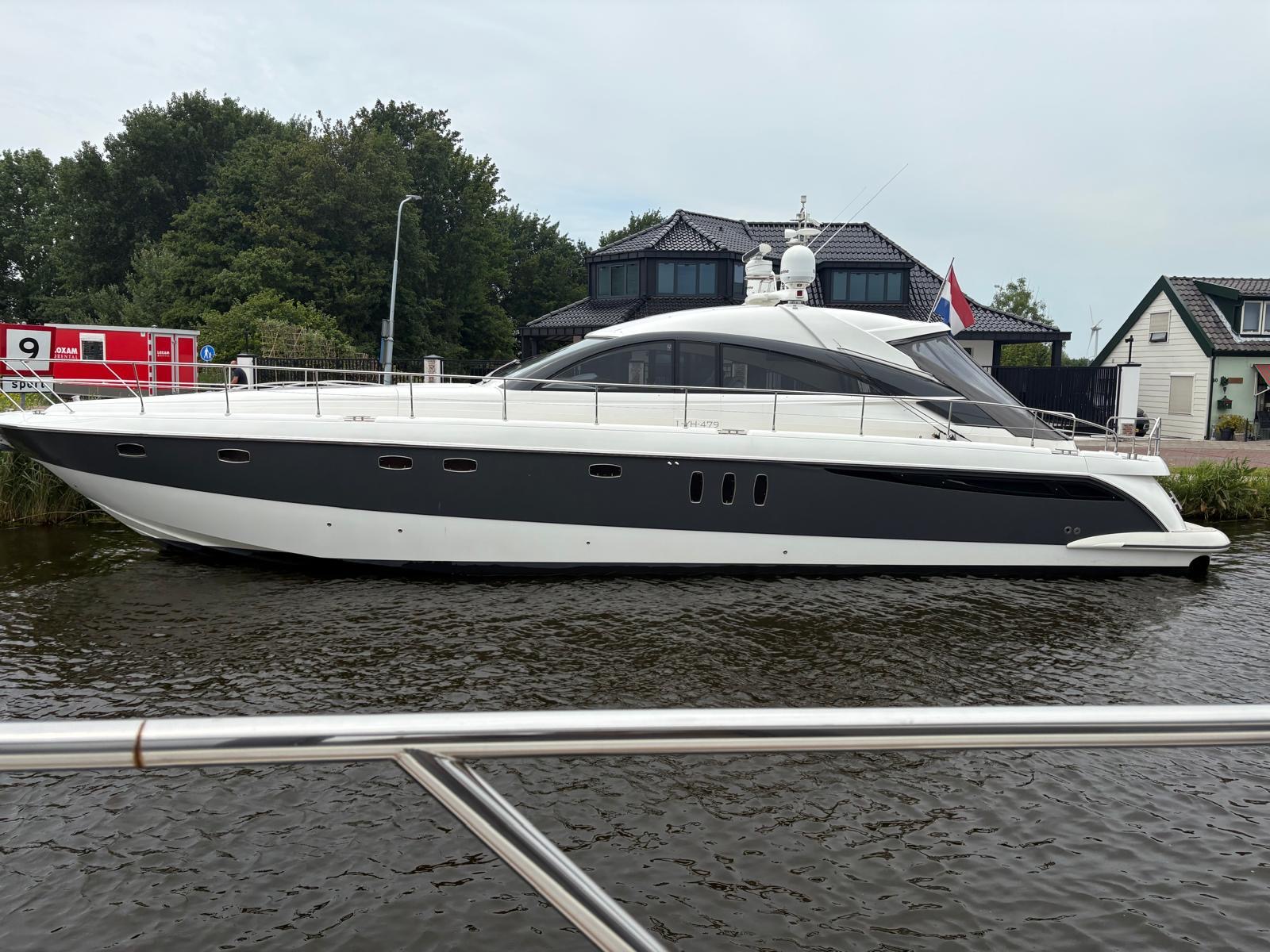 foto: 17 Fairline Fairline Targa 62
