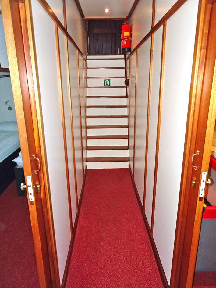 foto: 18 Hotel / Passagiersschip 18 pass 18 pass